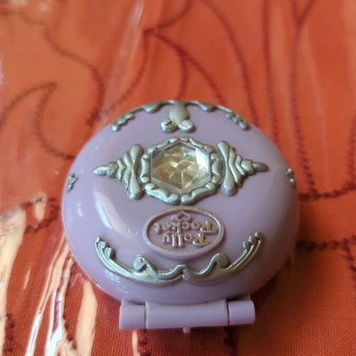 Polly Pocket 1992 Ice Kingdom collectible like new