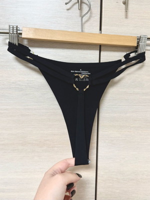 Intimissimi Black Seamless String Cotton Thong with Gold Heart, New