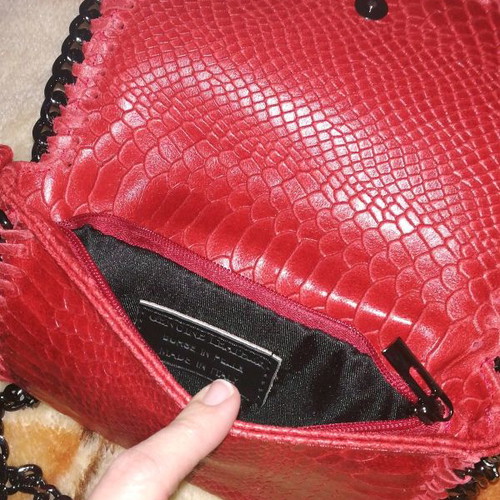 Leather crossbody bag new, with removable chain