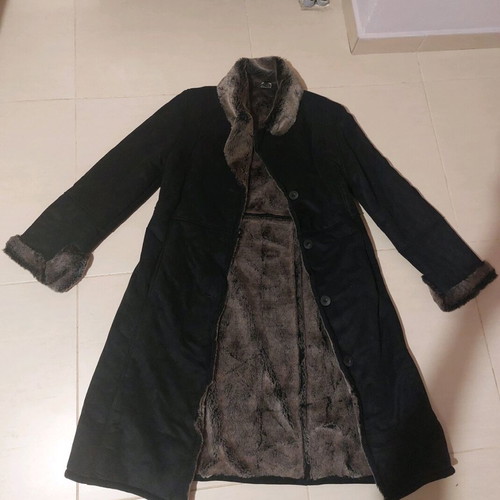 Castor coat new, size medium, black with synthetic fur