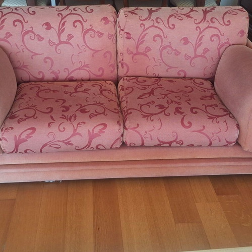 Living room furniture set like new with three-seat sofa, two-seat sofa, coffee tables