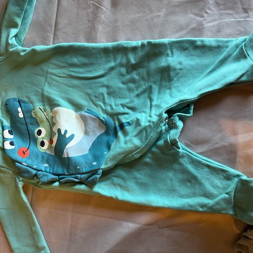 Baby romper 6 months like new