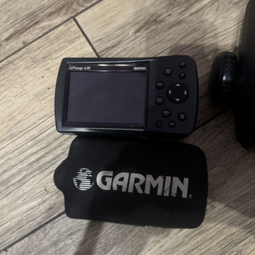Garmin GPSMAP 478 and GPSMAP 188C Sounder used, no cables