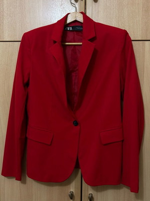 Zara red blazer S like new