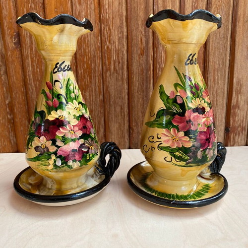 Set of 2 vintage ceramic vases with painted flowers like new