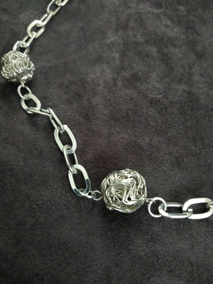 Steel necklace new, silver color