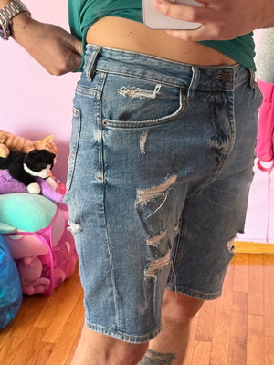 Jeans σορτς Pull&Bear σαν καινούργιο, μέγεθος 42, στενή γραμμή, μπλε