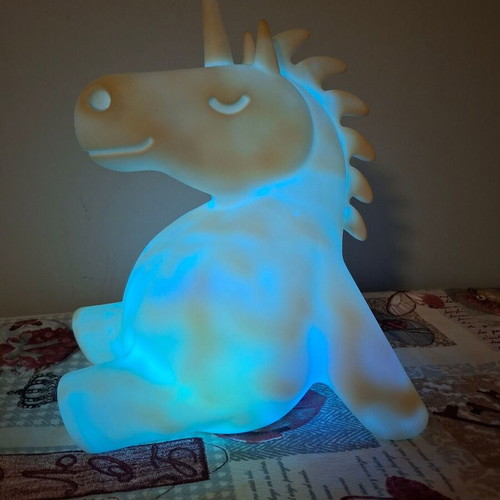 Unicorn lamp like new with automatic color changing