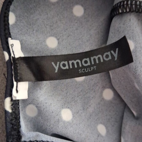 Yamamay one-piece swimsuit like new, adjustable straps, polka dot