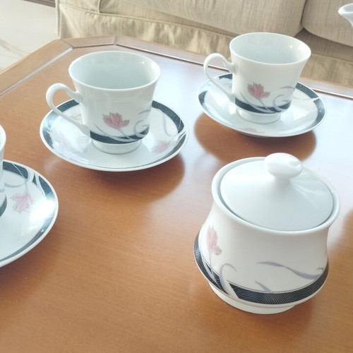 Vintage Fine China Tea Set 15 Pieces Mint Condition