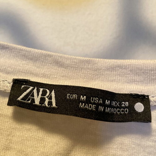 Zara cream dress with pleated cotton fabric, like new, size M