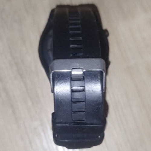 Smart watch with mobile app connection, black
