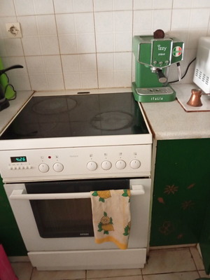 Κεραμική κουζίνα PITSOS μεταχειρισμένη με 4 εστίες και φούρνο
