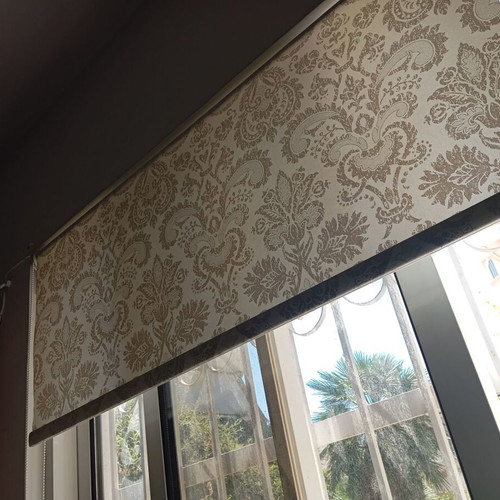Roller blind with chain mechanism like new, 1.20x1.50 m