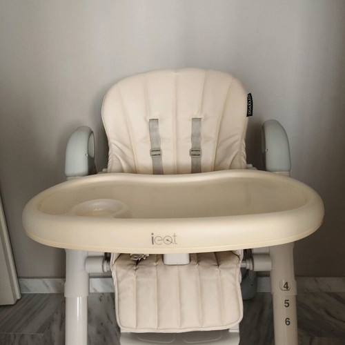 Cangaroo ieat baby high chair used