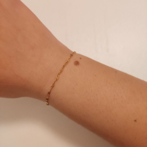 Stainless steel bracelets like new, pack of 4 with gift ring gold-colored