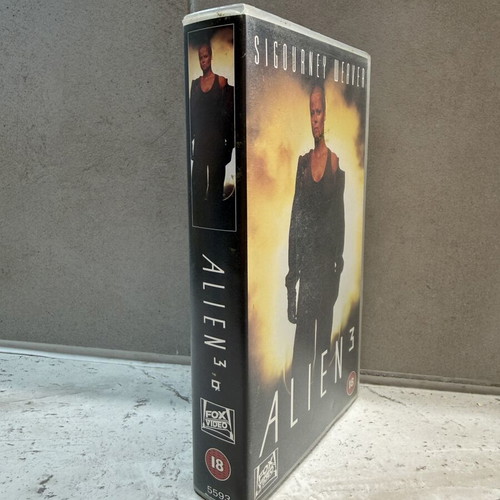 Alien 3 VHS like new, no subtitles