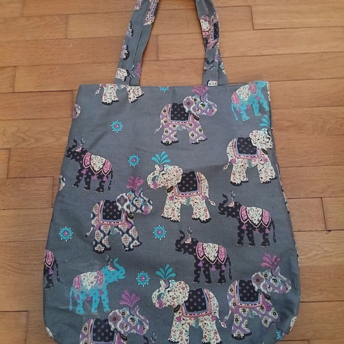 Accessorize fabric tote bag with elephant design, like new, shoulder type