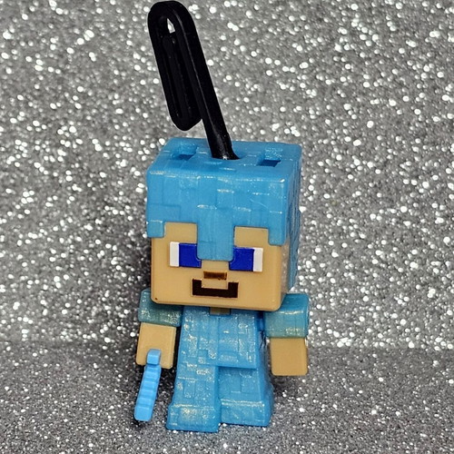 Minecraft Kinder Joy Steve in Diamond Armor new, zip, no paper