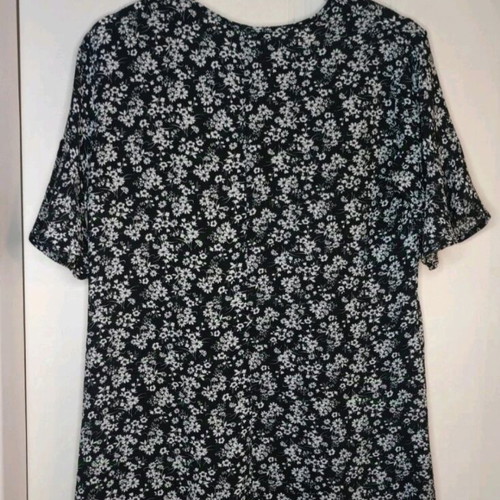 Women’s dress like new, summer floral pattern, size S