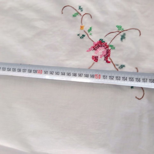 Tablecloth white cotton with cross-stitch and cutwork, like new 160x120 cm