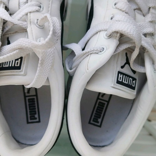 Puma athletic shoes like new, size 38.5, white