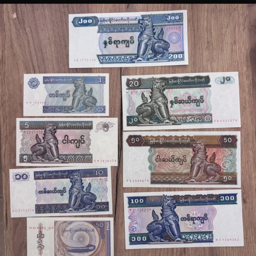 Foreign banknotes new collection