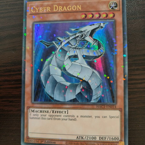 Yu-Gi-Oh Cyber Dragon prismatic rare card like new