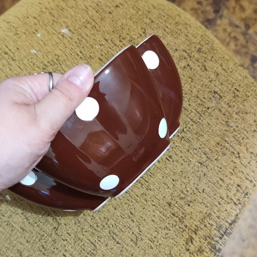 Porcelain flower-shaped bowl like new