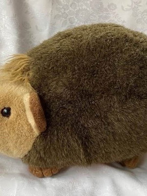 Large plush hedgehog like new
