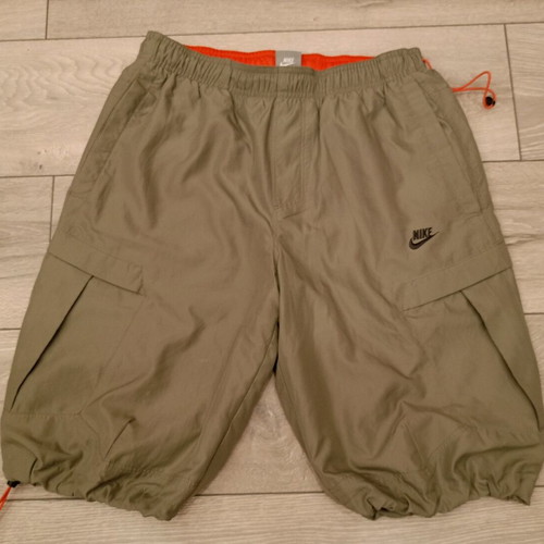 Vintage Nike "Gorpcore" Essential - Khaki Cargo Shorts