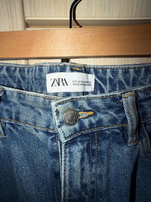 Zara τζιν mom fit μέγεθος M μεταχειρισμένο, μπλε