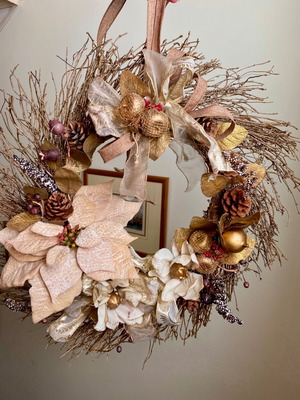 Large handmade wreath new with natural materials 55 cm