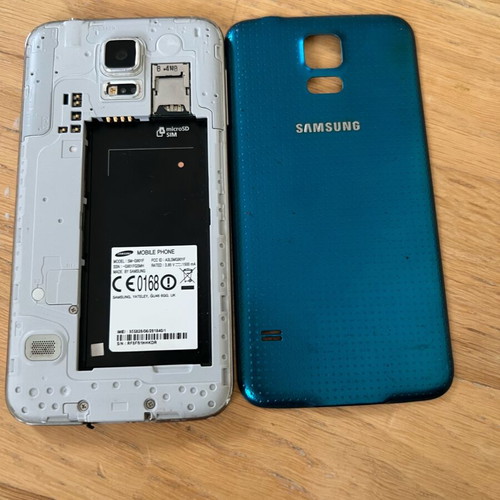 Samsung Galaxy S5 for parts like new