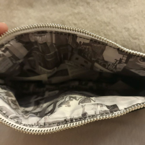 Small Kiehl's toiletry bag new, black