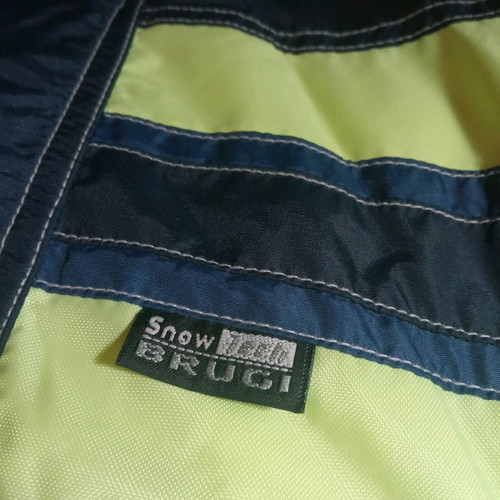 Children's winter sports one-piece jacket used