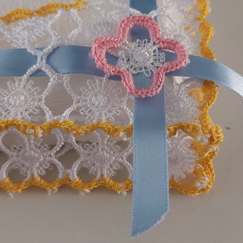 Handmade knitted napkin holder with lace and ribbon, like new