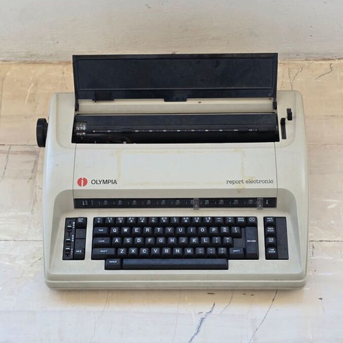 Olympia electric typewriter used