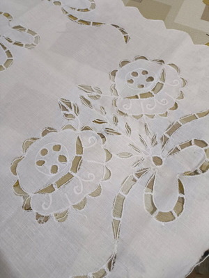White doily new