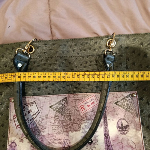 Women's shoulder bag like new, gray with purple image pocket