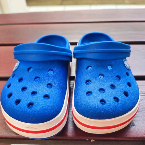 Crocs παιδικά C9 μπλε μεταχειρισμένα