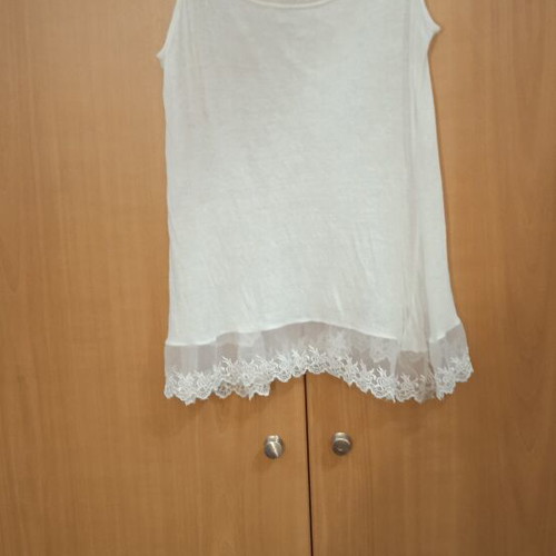 Blouse lace-trimmed, like new, white, size S