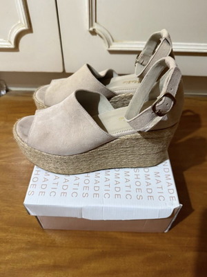 New Matic nude beige espadrilles with suede look, like new