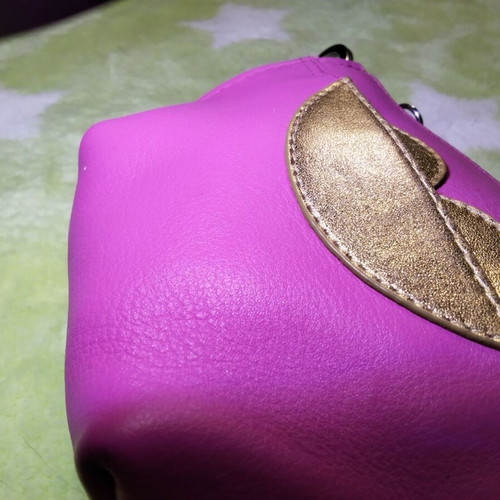 Women's leather handbag like new, pink and gold