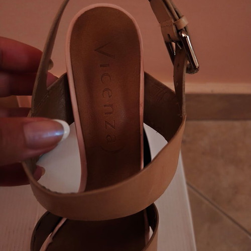 Vicenza Brazilian sandals new, pink camel leather high heels