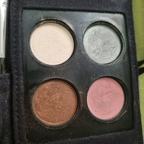 Lancome vintage eyeshadow palette used, Carnet de Velours