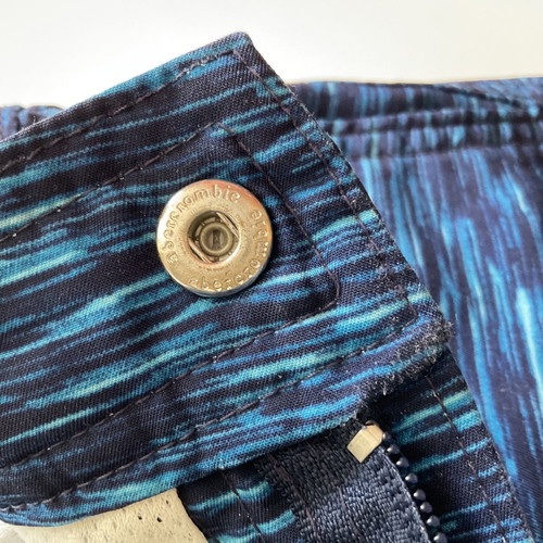 Abercrombie boys' swimwear used, blue, size 5-6 years