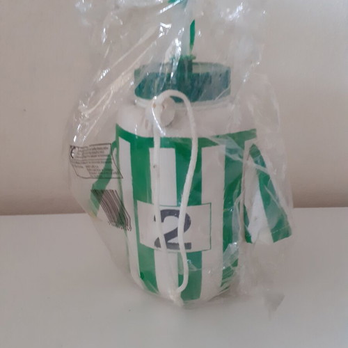 Vazelakia water bottle