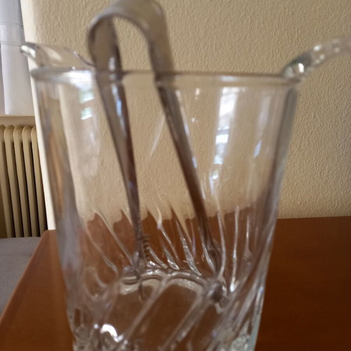 Vintage glass ice bucket with embossed design and metal tongs like new