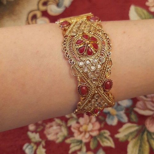 Gold-plated bracelet with rubies and zircon, like new